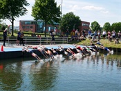 Bekijk deze foto groter. Foto: 'Stadstriathlon'.
